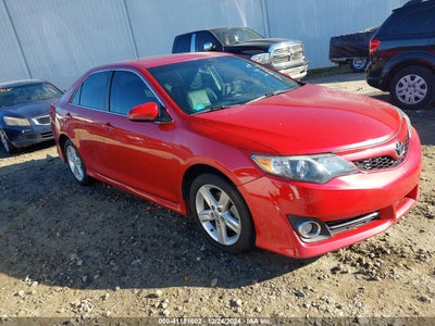 TOYOTA CAMRY 2012