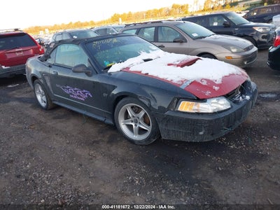 FORD MUSTANG 2001