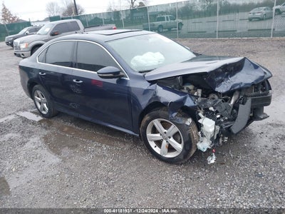 VOLKSWAGEN PASSAT 2012