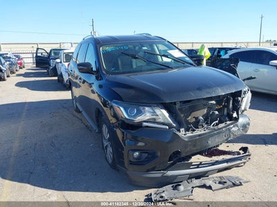 NISSAN PATHFINDER 2019