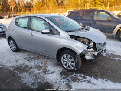 NISSAN LEAF 2015