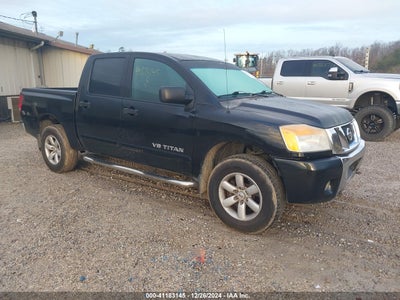 NISSAN TITAN 2010