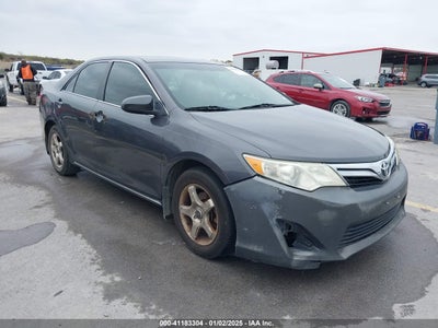 TOYOTA CAMRY 2012