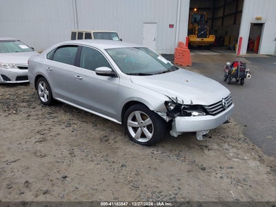 VOLKSWAGEN PASSAT 2013