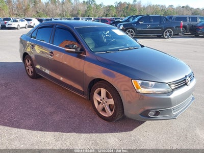 VOLKSWAGEN JETTA 2012