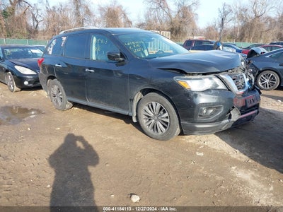 NISSAN PATHFINDER 2017