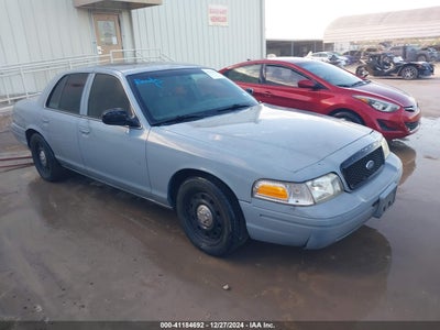 FORD CROWN VICTORIA 2011