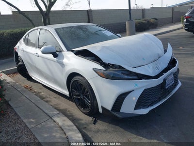 TOYOTA CAMRY 2025