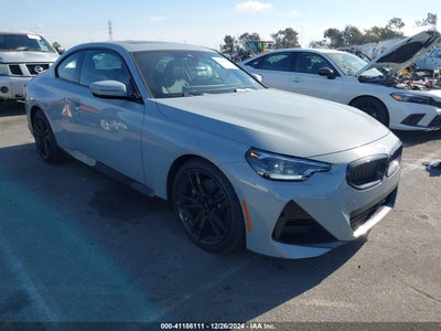 BMW 230 2024
