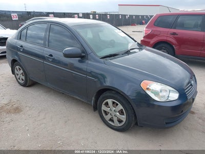 HYUNDAI ACCENT 2010