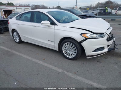 FORD FUSION HYBRID 2016