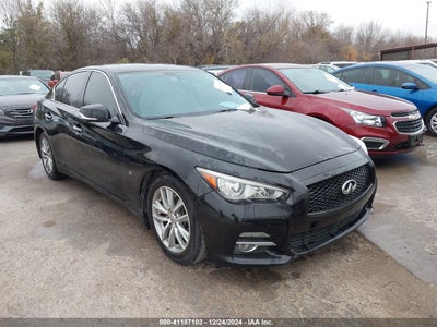 INFINITI Q50 2014
