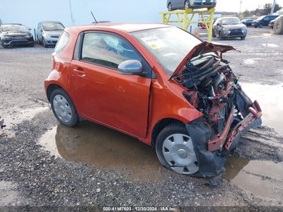 SCION IQ 2013