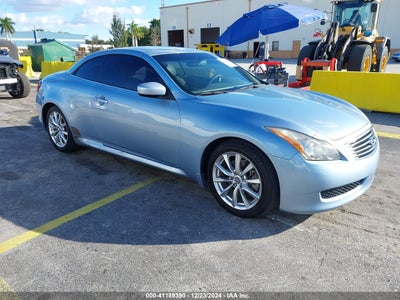 INFINITI G37 2009