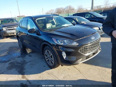 FORD ESCAPE 2021