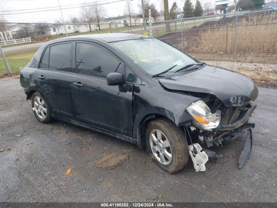 NISSAN VERSA 2010