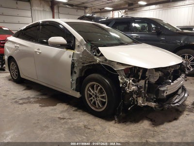 TOYOTA PRIUS PRIME 2017