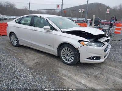 FORD FUSION HYBRID 2015