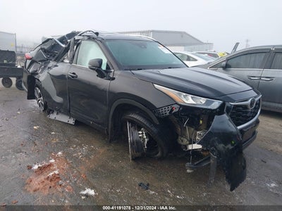 TOYOTA HIGHLANDER 2021