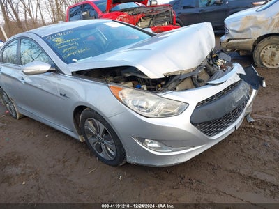 HYUNDAI SONATA HYBRID 2013