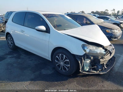 VOLKSWAGEN GOLF 2011