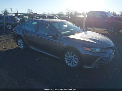 TOYOTA CAMRY 2022