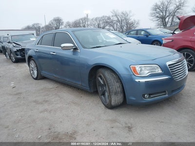 CHRYSLER 300 2011