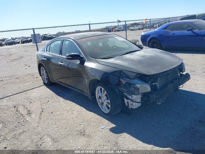 NISSAN MAXIMA 2012