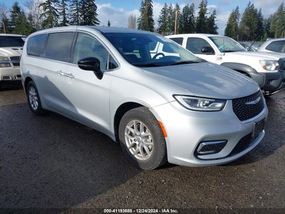 CHRYSLER PACIFICA 2024