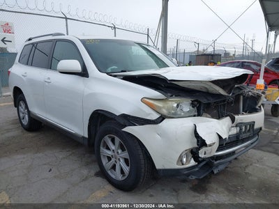 TOYOTA HIGHLANDER 2013