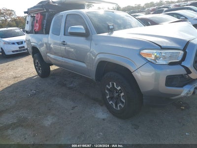 TOYOTA TACOMA 2018