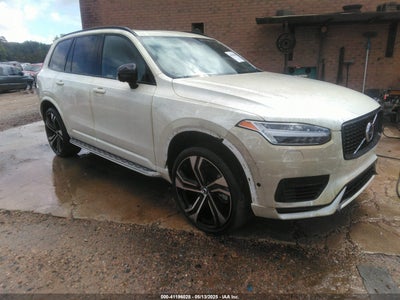 VOLVO XC90 RECHARGE PLUG-IN HYBRID 2022