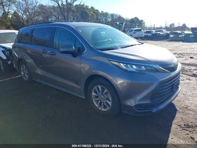 TOYOTA SIENNA 2022