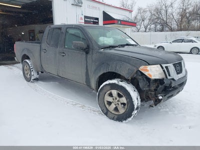 NISSAN FRONTIER 2013