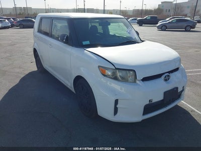 SCION XB 2012