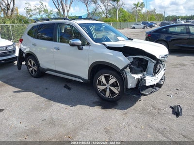 SUBARU FORESTER 2019