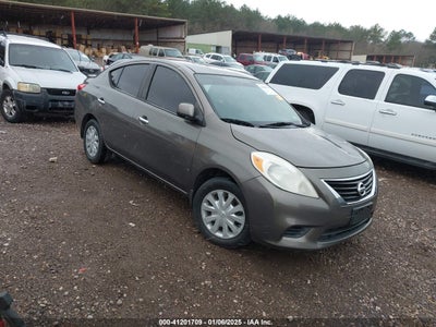 NISSAN VERSA 2013