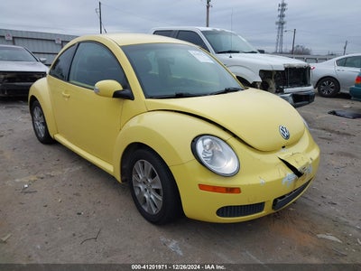 VOLKSWAGEN NEW BEETLE 2009