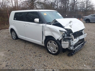 SCION XB 2012