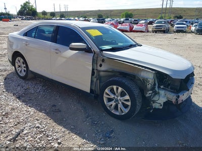 FORD TAURUS 2011