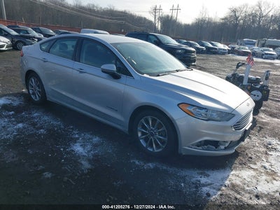 FORD FUSION HYBRID 2017
