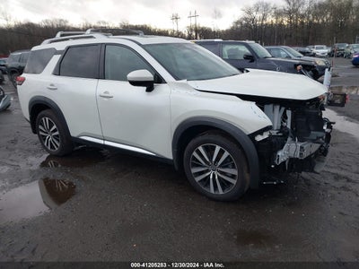 NISSAN PATHFINDER 2024