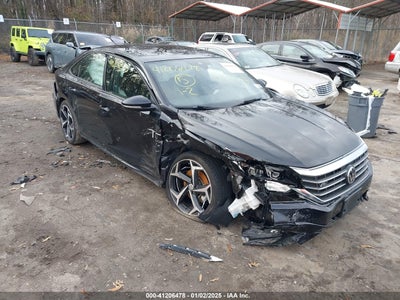 VOLKSWAGEN PASSAT 2021