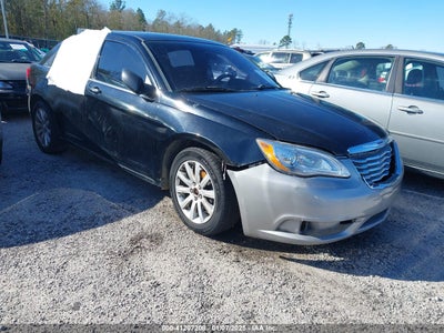 CHRYSLER 200 2012