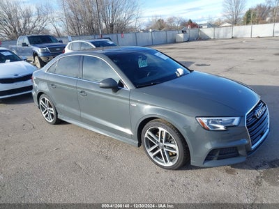 AUDI A3 2017