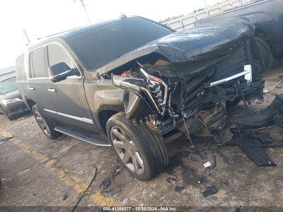 CADILLAC ESCALADE 2016