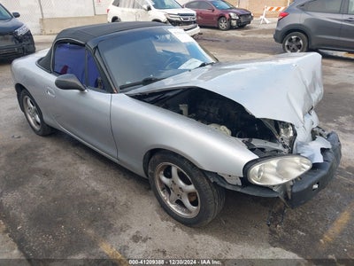 MAZDA MX-5 MIATA 2002