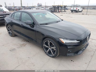 VOLVO S60 2024
