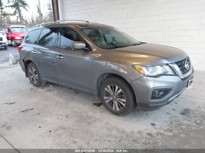 NISSAN PATHFINDER 2017