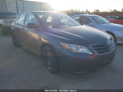 TOYOTA CAMRY 2010